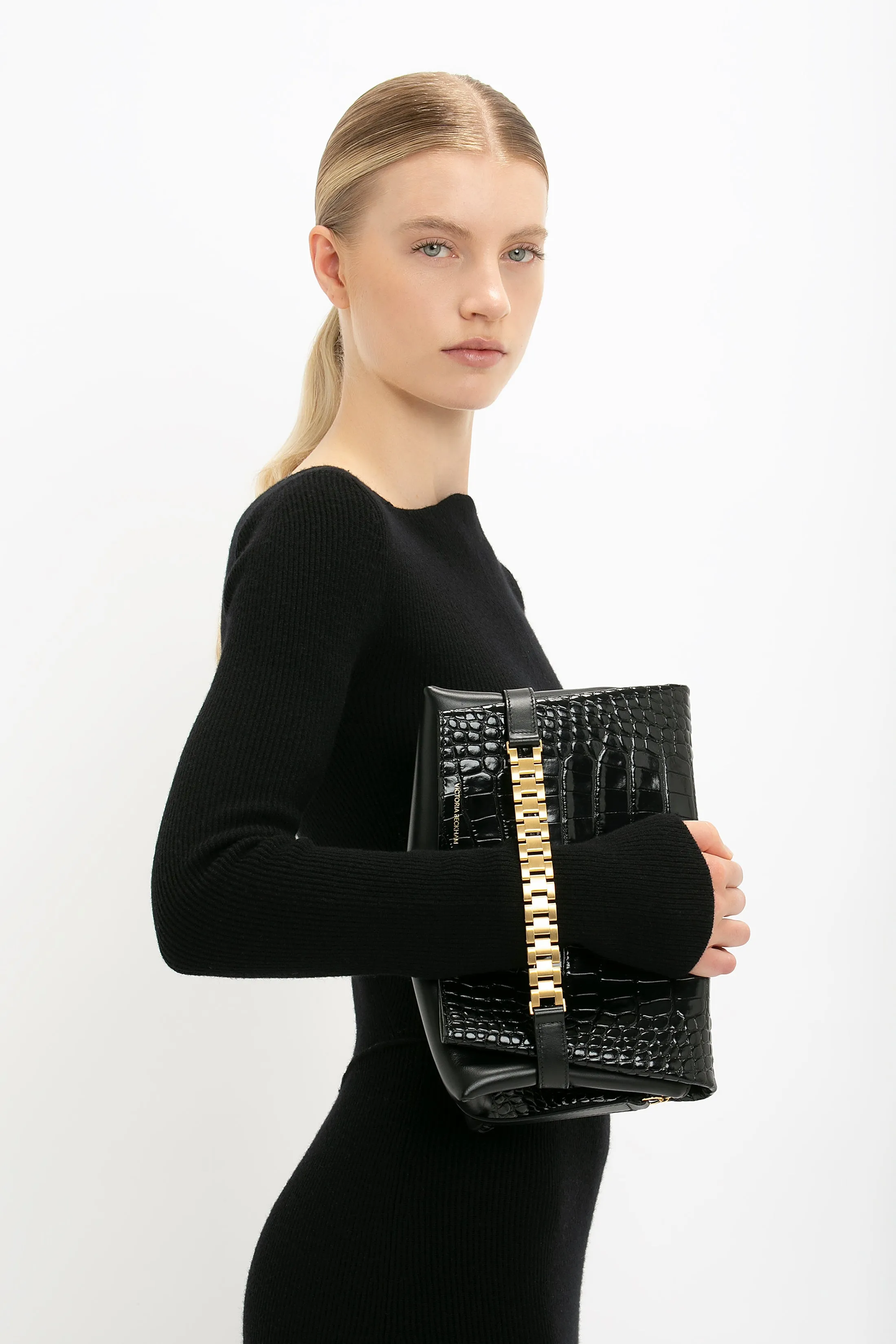 Chain Pouch With Strap In Black Croc-Effect Leather