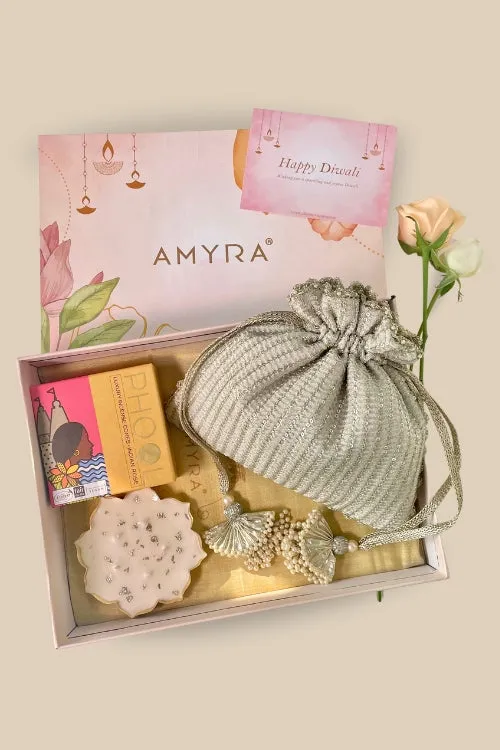 Gift hamper - Tara champagne potli - Aroma & Urli box