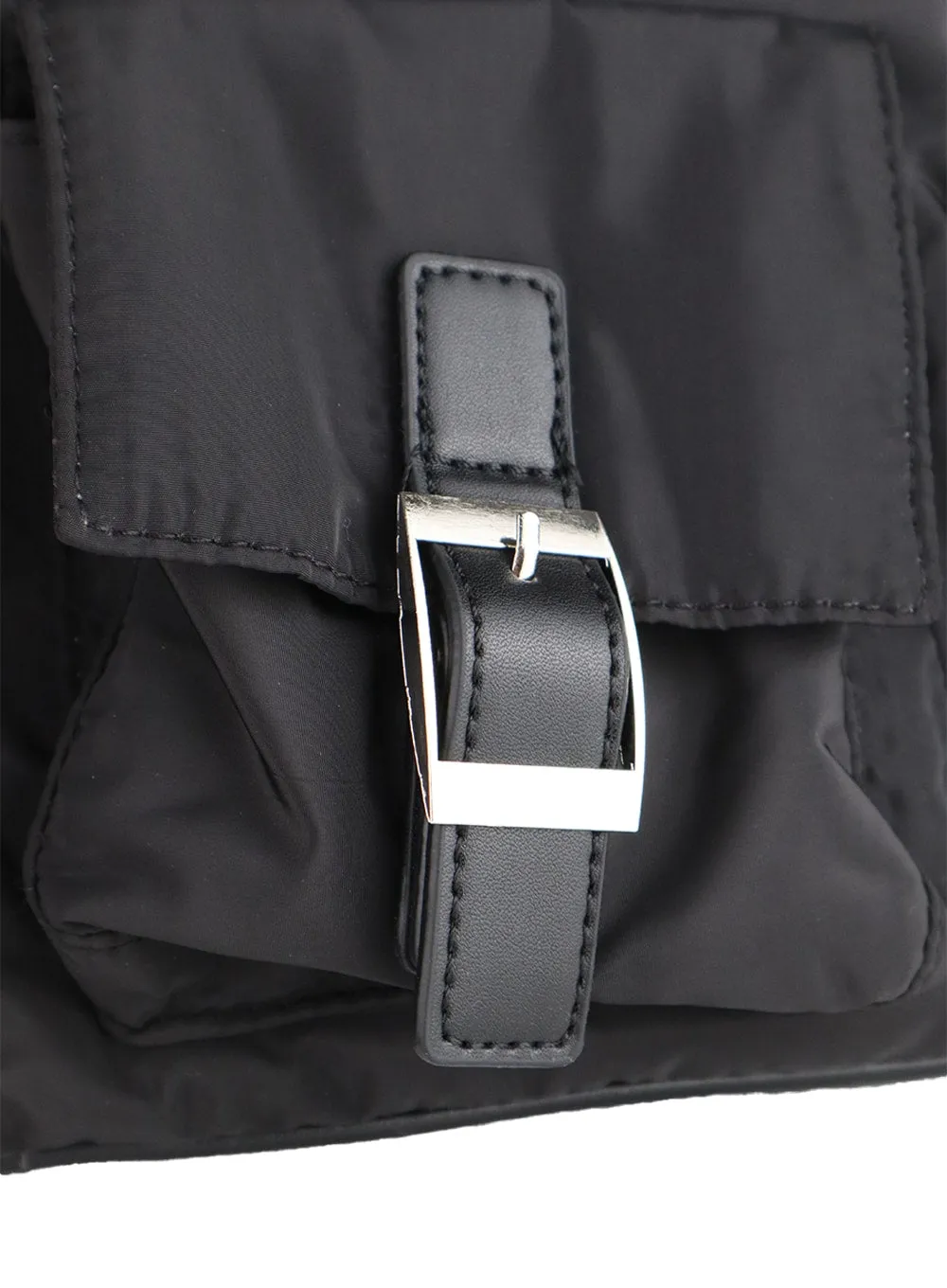 Pocket Nylon Shoulder Bag OM408